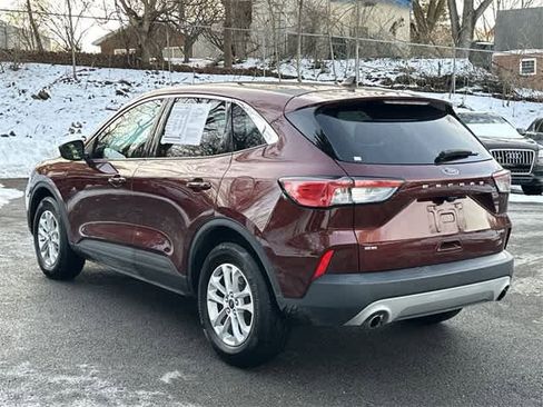 Used 2021 Ford Escape SE w/ Convenience Package image 28