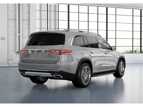 New 2026 Mercedes-Benz GLS 450 4MATIC image 22