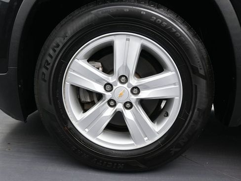 Used 2021 Chevrolet Trax LS FWD image 10