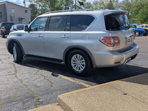 Used 2018 Nissan Armada SV w/ Driver Package AWD/4WD image 4