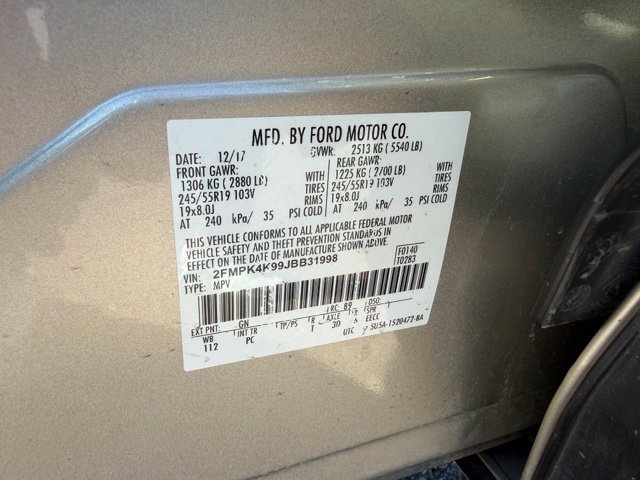 Used 2018 Ford Edge Titanium w/ Equipment Group 302A AWD/4WD image 25