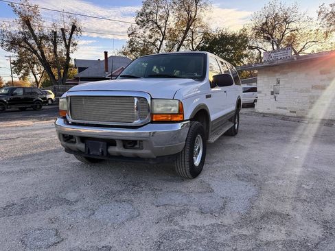 Used 2000 Ford Excursion Limited image 11