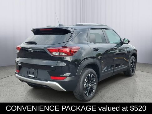 Certified 2023 Chevrolet TrailBlazer LT w/ Convenience Package AWD/4WD image 3