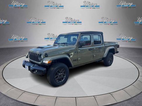 New 2026 Jeep Gladiator Sport image 7