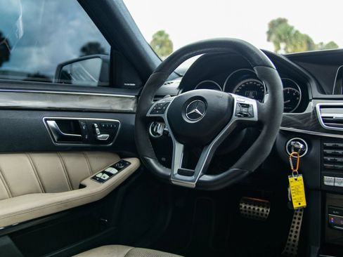 Used 2014 Mercedes-Benz E 63 AMG S-Model image 36