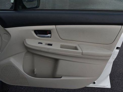 Used 2013 Subaru Crosstrek 2.0i Limited w/ Popular Pkg 2 image 38