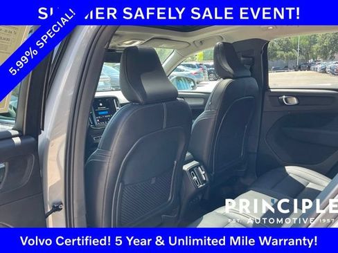 Certified 2025 Volvo XC40 B5 Plus w/ Protection Package Premier AWD/4WD image 26