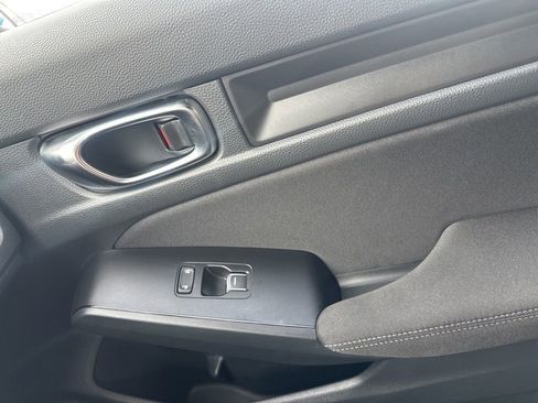 Used 2025 Honda Civic Sport image 23