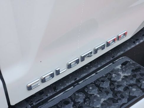 New 2026 Chevrolet Colorado LT w/ LT Convenience Package AWD/4WD image 9