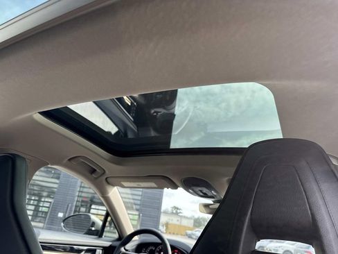 New 2026 Porsche Panamera image 15