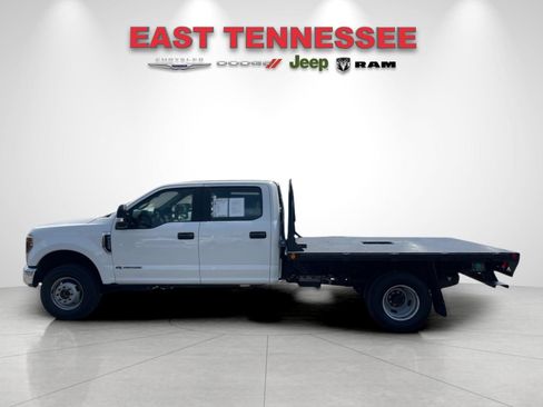 Used 2019 Ford F350 XL w/ Power Equipment Group AWD/4WD image 6