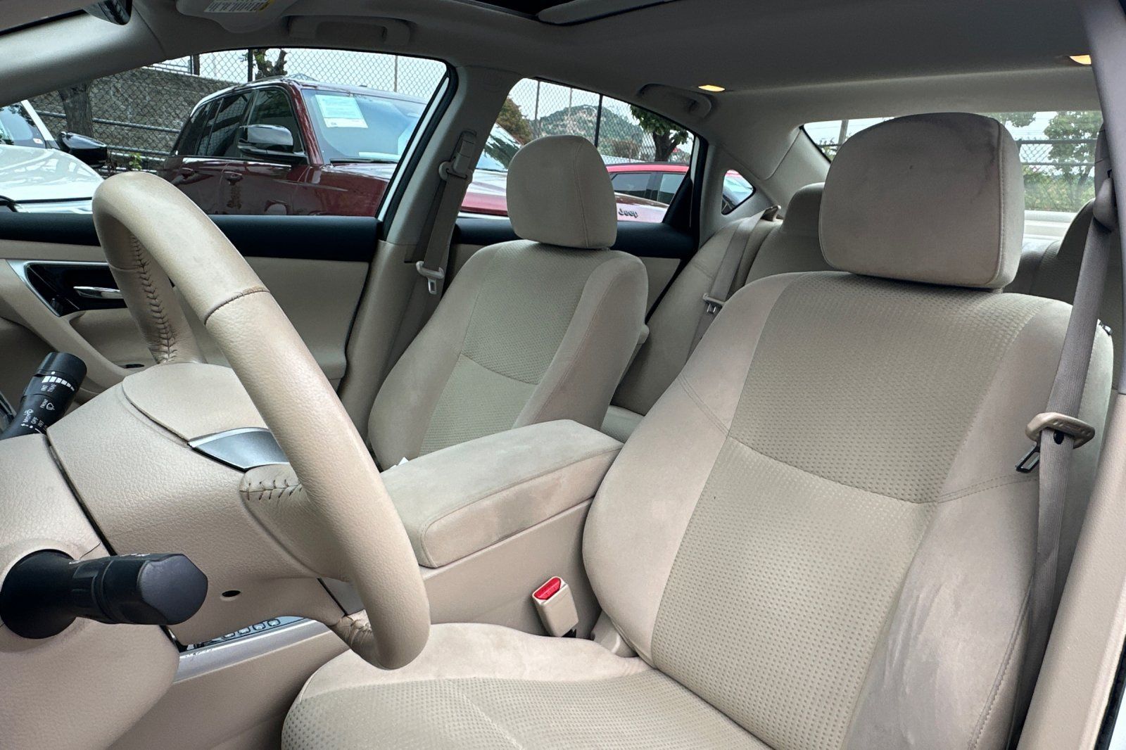 Used 2014 Nissan Altima 2.5 SV w/ Convenience Package FWD image 27