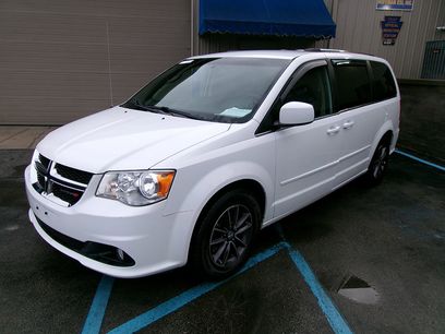 Used 2017 Dodge Grand Caravan SXT