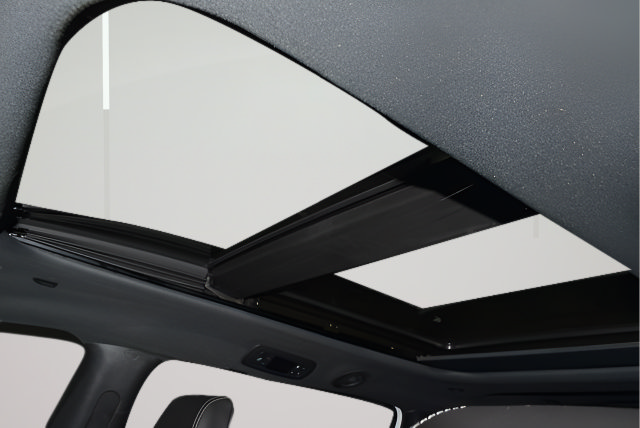 New 2026 Chrysler Pacifica Select AWD/4WD image 13