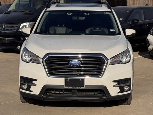 Used 2022 Subaru Ascent Limited w/ Technology Package image 1