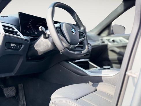 Used 2025 BMW 430i xDrive w/ Premium Package image 16