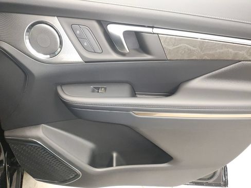New 2026 Buick Enclave Avenir w/ Super Cruise Package AWD/4WD image 9