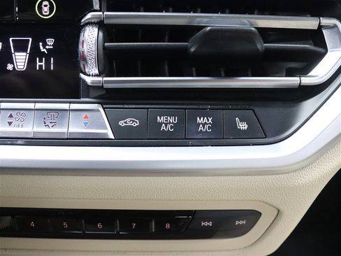 Used 2019 BMW 330i xDrive Sedan w/ Premium Package image 30