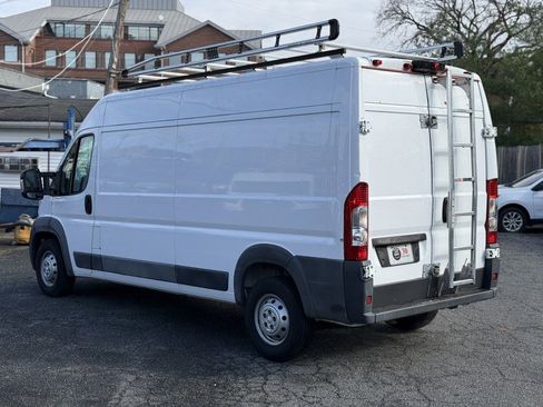 Used 2017 RAM ProMaster 2500 w/ Interior Convenience Group image 5