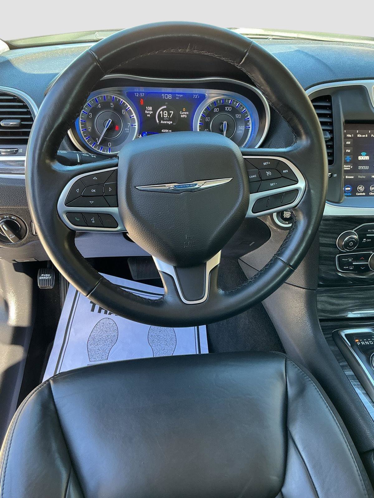 Used 2022 Chrysler 300 Touring L RWD image 15