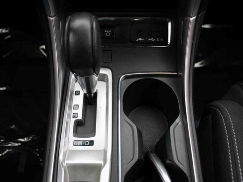 Used 2020 Subaru Ascent Premium w/ Convenience Package image 25