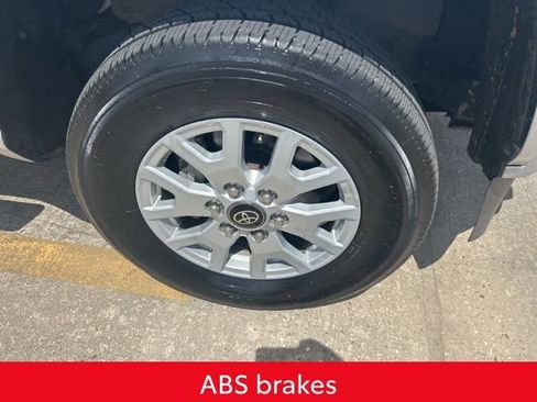 Used 2024 Toyota Tacoma SR5 image 3