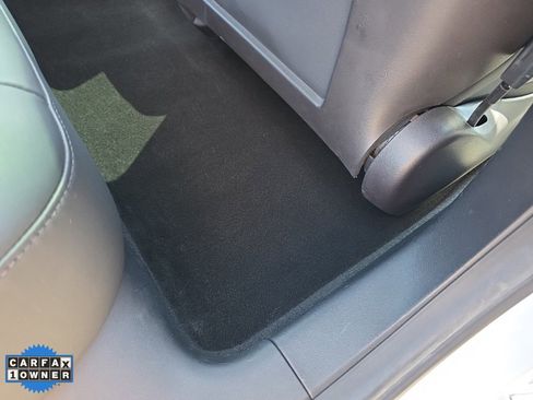 Used 2019 Tesla Model 3 Standard Range Plus image 51