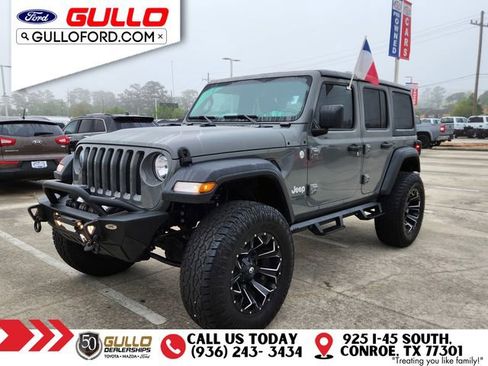 Used 2019 Jeep Wrangler Unlimited Sport S image 3