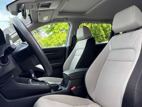 Used 2023 Honda CR-V EX image 22