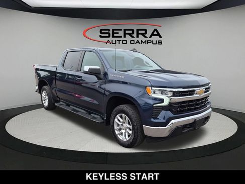 Used 2022 Chevrolet Silverado 1500 LT AWD/4WD image 15