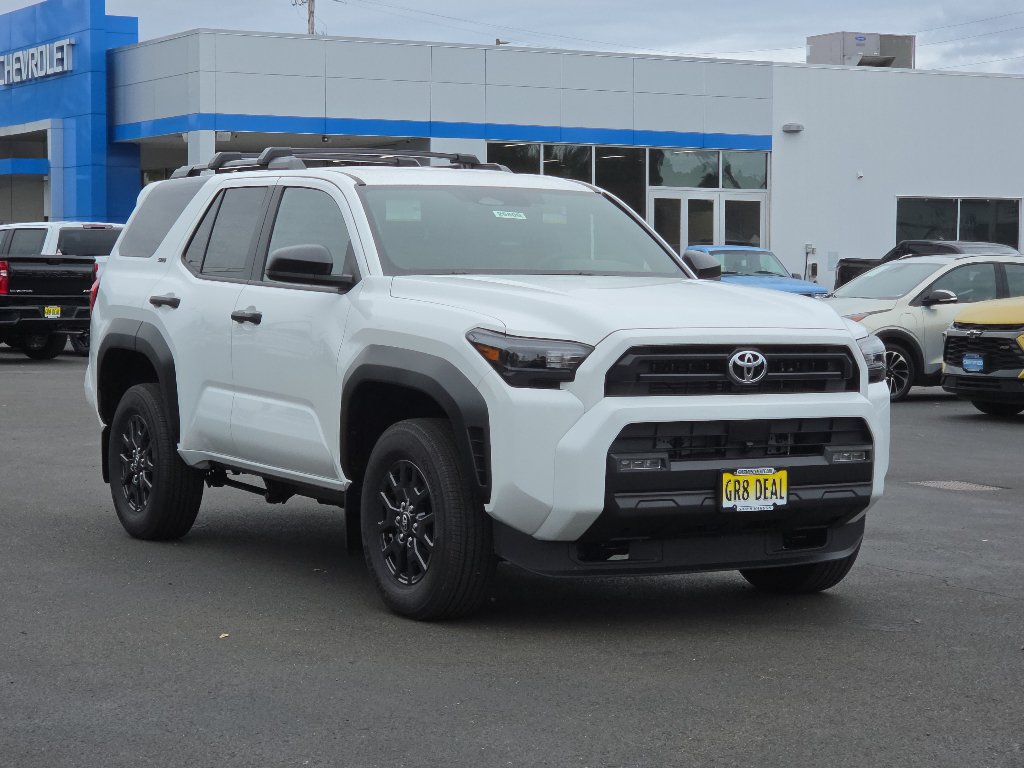 New 2026 Toyota 4Runner SR5 AWD/4WD image 2