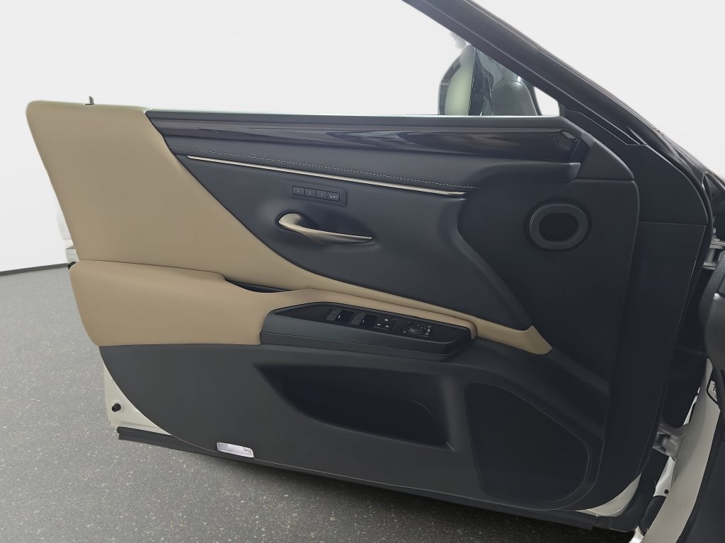 Used 2020 Lexus ES 350 w/ Premium Package FWD image 29