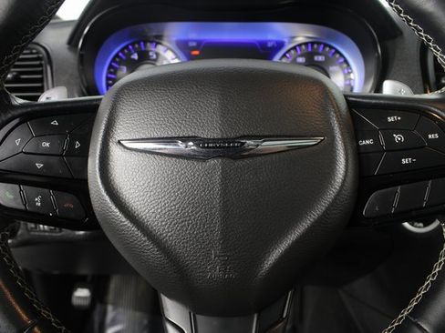 Used 2022 Chrysler 300 S image 13