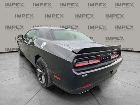Used 2021 Dodge Challenger GT w/ Performance Handling Group image 3