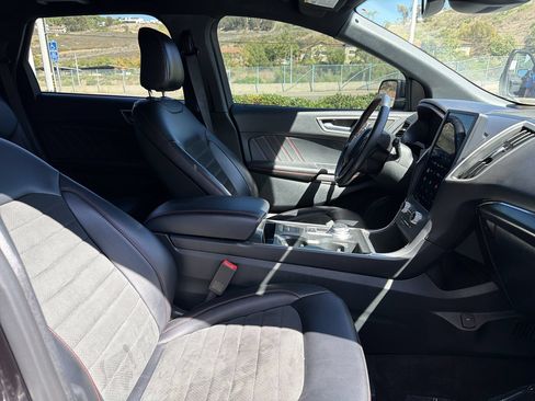 Used 2022 Ford Edge ST-Line AWD/4WD image 22