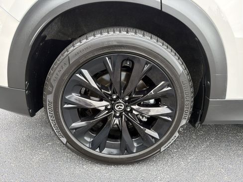 Used 2025 MAZDA CX-90 Plug-In Hybrid w/Premium Sport AWD/4WD image 18