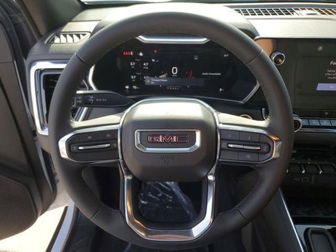 New 2025 GMC Canyon Elevation w/ Convenience Package image 21