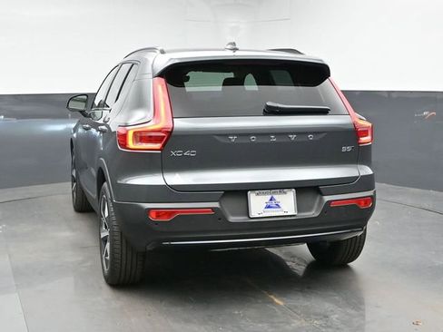 New 2026 Volvo XC40 B5 Plus w/ Protection Package Premier AWD/4WD image 8