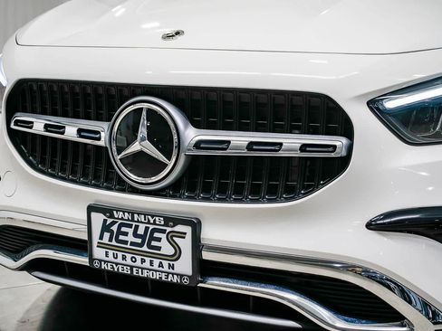 Certified 2026 Mercedes-Benz GLA 250 image 8