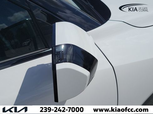 New 2027 Kia Telluride LX FWD image 8