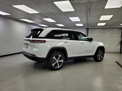 New 2025 Jeep Grand Cherokee Limited image 5