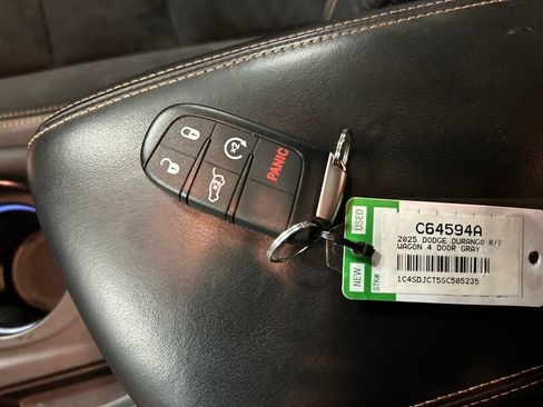 Used 2025 Dodge Durango R/T AWD/4WD image 22