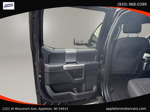 Used 2017 Ford F150 XLT w/ Equipment Group 302A Luxury AWD/4WD image 25