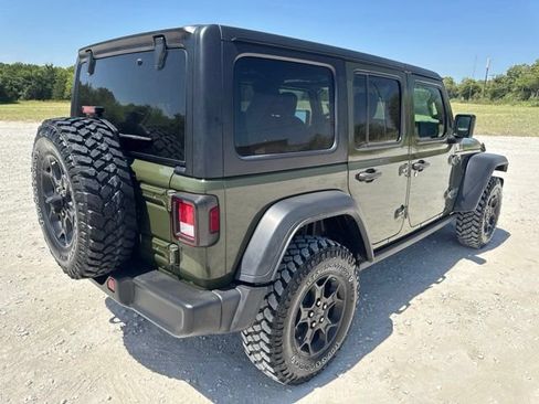 Used 2023 Jeep Wrangler Unlimited AWD/4WD image 6