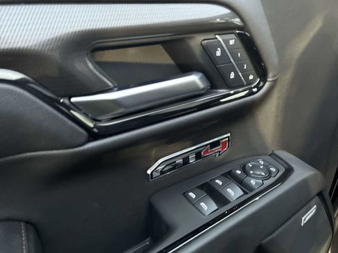 Certified 2023 GMC Sierra 1500 AT4 w/ Technology Package image 24