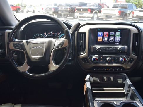 Used 2017 GMC Sierra 1500 Denali w/ Denali Ultimate Package AWD/4WD image 17