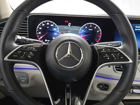Certified 2026 Mercedes-Benz GLE 350 4MATIC image 27