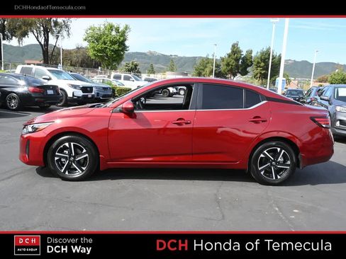 Used 2025 Nissan Sentra SV w/ All-Weather Package FWD image 4