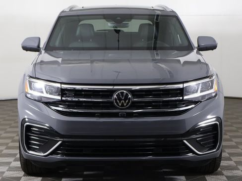 Used 2020 Volkswagen Atlas Cross Sport SEL Premium R-Line image 17
