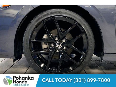 Used 2024 Honda Civic Sport image 8